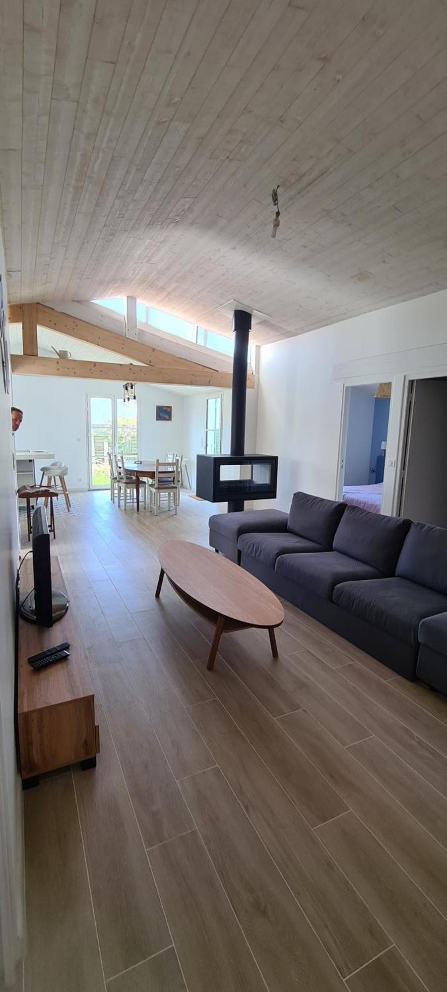 Holiday home Jolie Maison, 500 M De La Plage, Grand Jardin Les Portes-en-Re